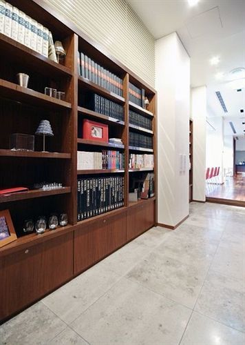 Libraryhotel Higashi-Nibancho Sendai Exteriör bild